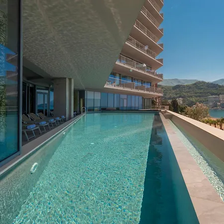 Sea Star 5* Budva